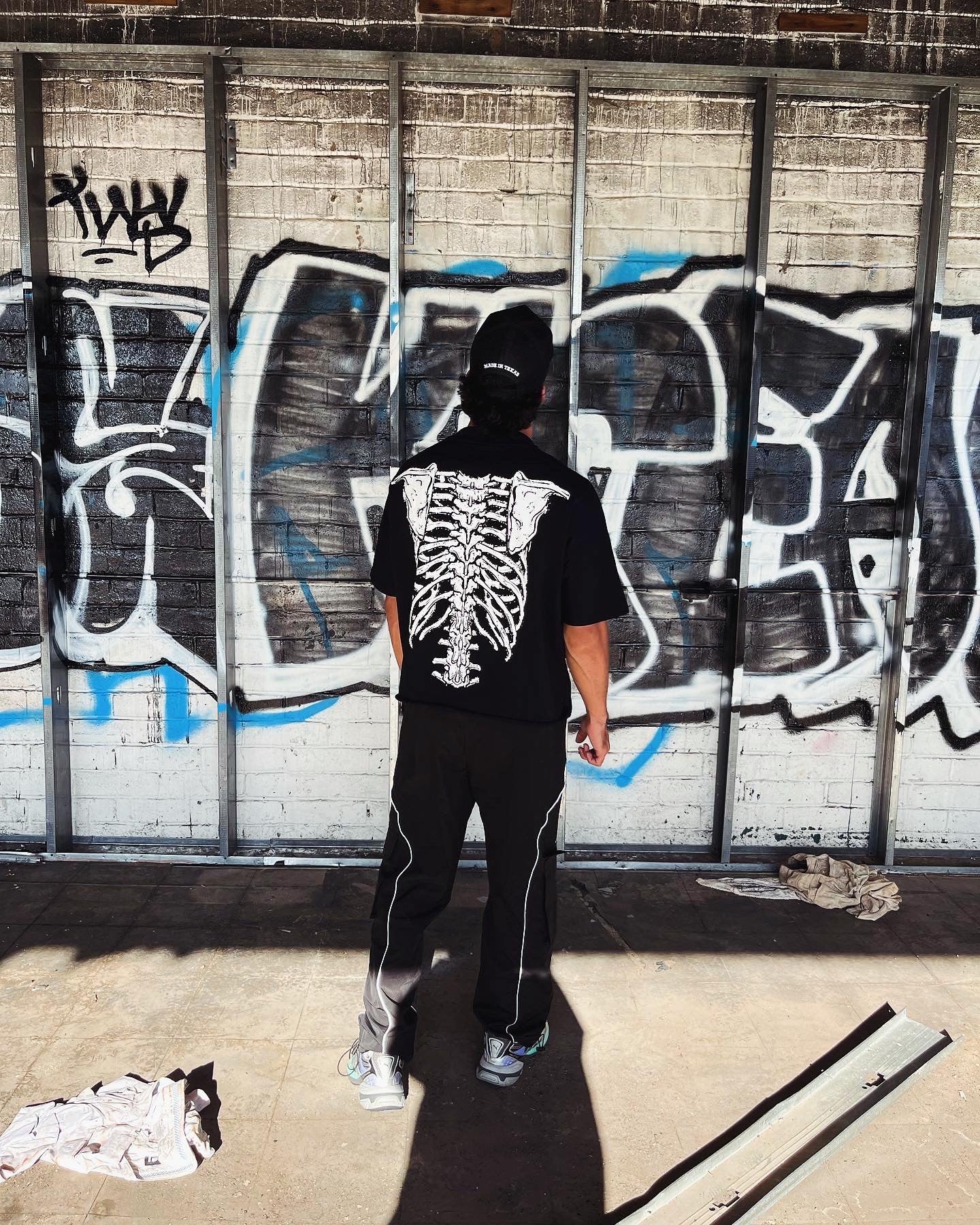 Dry Bone T